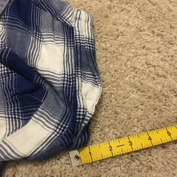 JACHS Girlfriend Blue & White Plaid Rolled Cuff Button Down Rayon Shirt - Picture 15 of 15